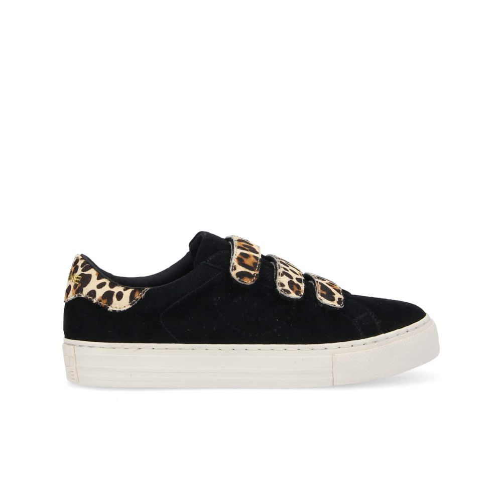 ARCADE STRAPSPERFO W GOAT SUEDE LEO BLACK LEOPARD